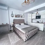 Luxury T Apartmán Mamaia